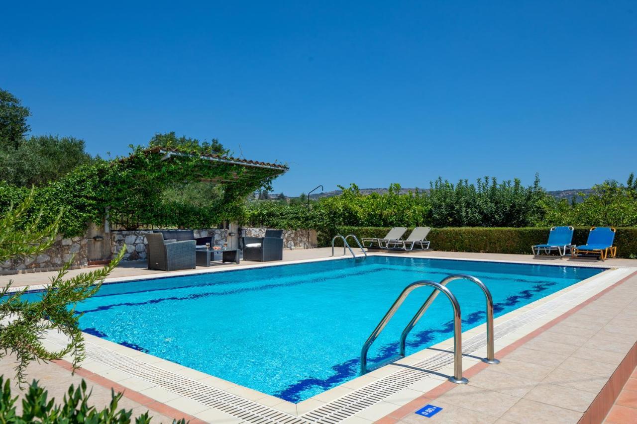 Villa Marianna Vryses Luaran gambar