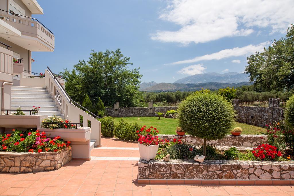 Villa Marianna Vryses Luaran gambar